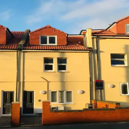 Lejlighed Short Term Lets From £15 Per Person Per Night Bristol