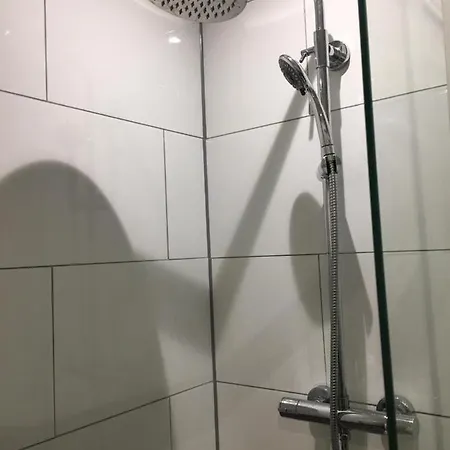 Short Term Lets From £15 Per Person Per Night Lejlighed *