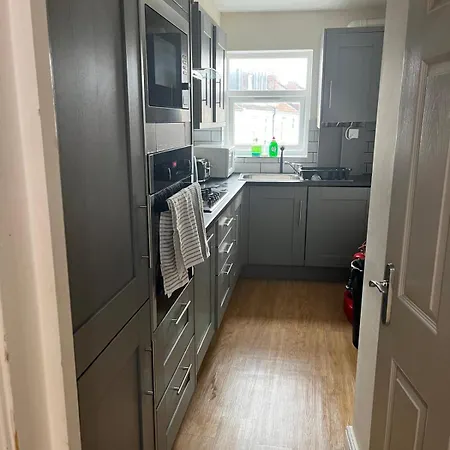 Short Term Lets From £15 Per Person Per Night Lejlighed Bristol