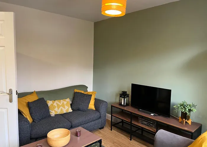 Appartamento Short Term Lets From £15 Per Person Per Night *